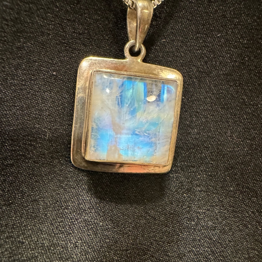 ✨Sold✨ Vintage Moonstone / 925 Sterling Silver Necklace - Picture 9 of 11